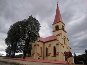 kostol v Čenčiciach